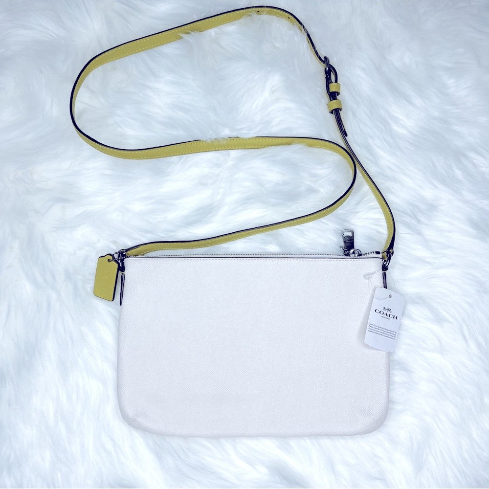 Coach East/West Crossbody with Pop Up Pouch - NWT - Picture 4 of 8